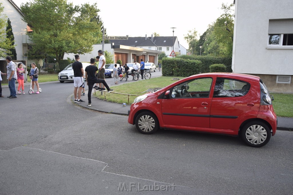 VU Koeln Porz Gremberghoven Auf dem Streitacker Breidenbachstr P33.JPG - Miklos Laubert